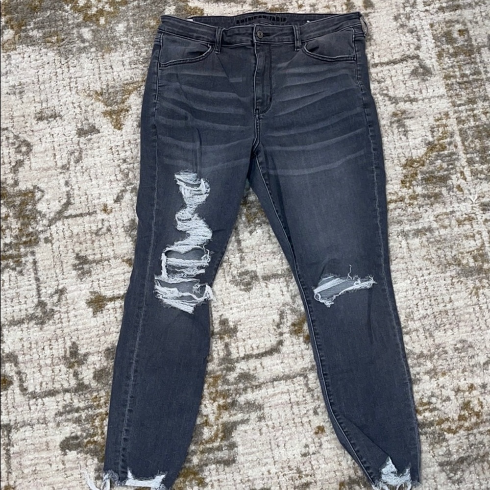Dark Gray Ripped Size 16 AE Skinny Jeans